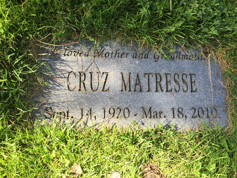 CruzMatresse_grave.jpg
